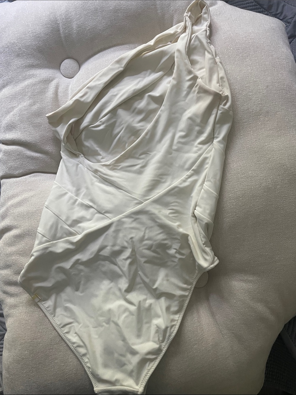 Summersalt Sidestroke one piece White Sand {size 8} - Picture 6 of 7
